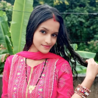 Pooja Pradhan(varshu)