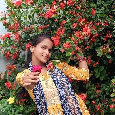 Pooja Pradhan(varshu)