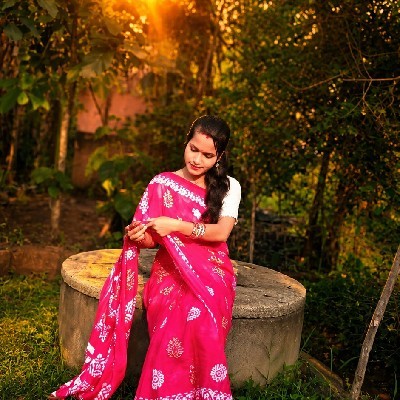 Pooja Pradhan(varshu)