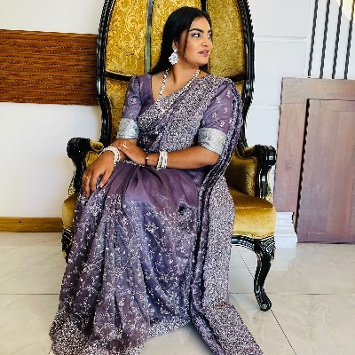 நிரோஷினி நாவல் "Niroshini Novels 🖊🖊"