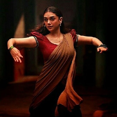 ✨ കമല 🥀 "RAAGA 🤎"