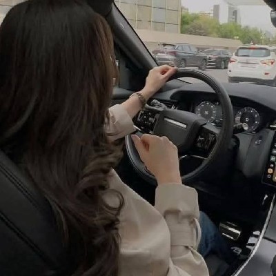 𝑵𝒊𝒍𝒐𝒇𝒂𝒓 𝒀𝒂𝒔𝒎𝒆𝒆𝒏