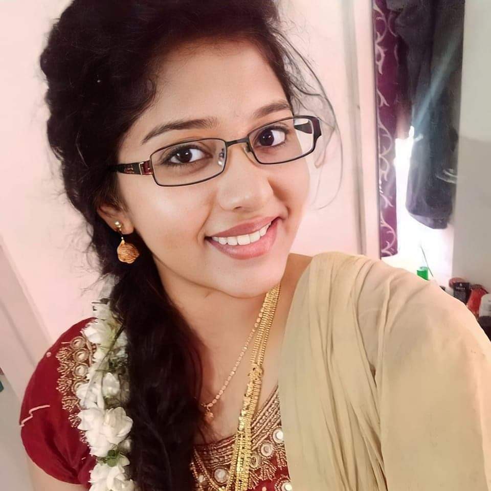 അനുശ്രീ കണ്ണൂർ
