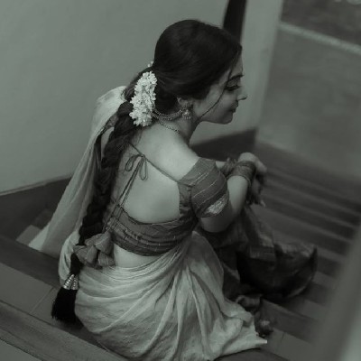 Priya "అన్వేషణ"