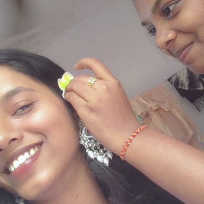 ଅ_li_भा 🌻
