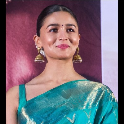 🌸ആമി 🌸 "🌸ആമി 🌸"