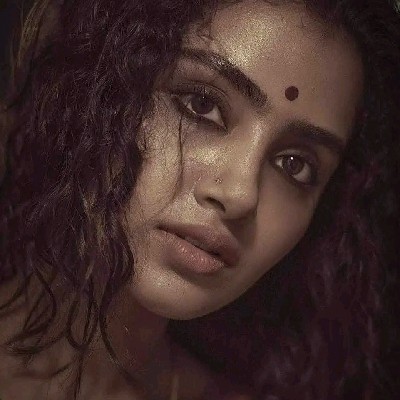 মা_য়া
