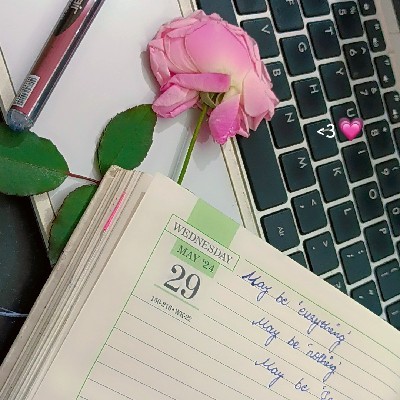 Samreen Naaz "Huda shaikh"