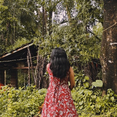 ओवी 🦋🌈