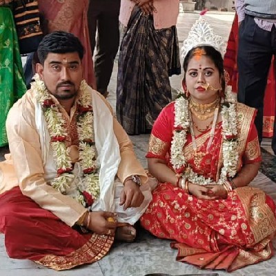 Paromita Roy "নীল ঝিনুক"