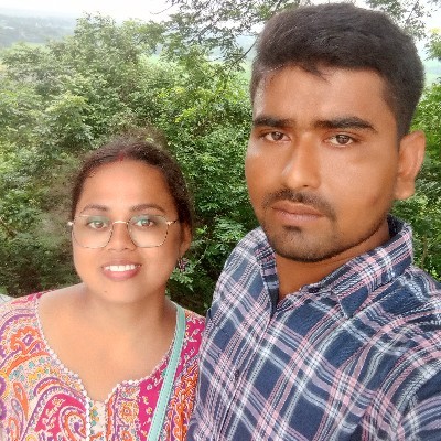 Paromita Roy Ghosh "🦪নীল ঝিনুক🦪"