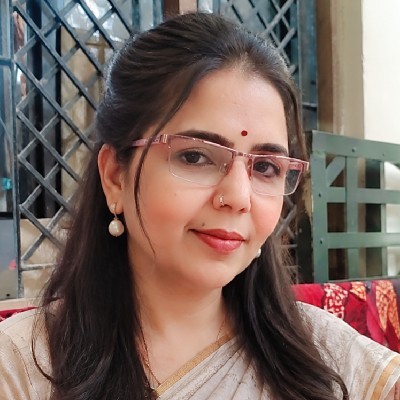 रूपाली "सुहाना डॉल"