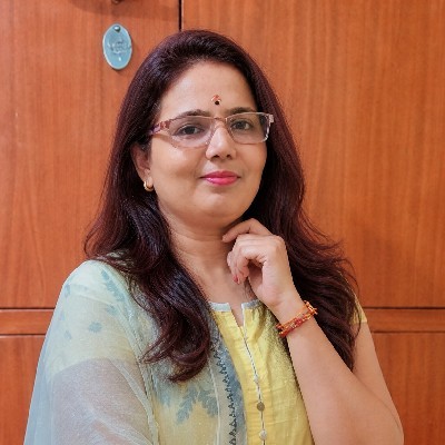 रूपाली "सुहाना डॉल"