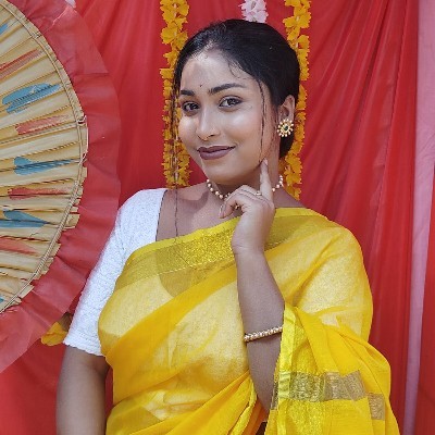 Suparna Pal "🌼মনা🌼"