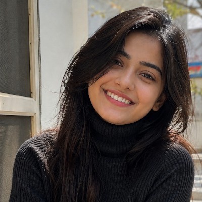 Hina Prajapati