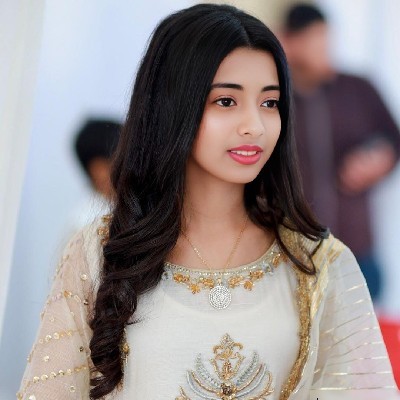 লেখিকা মারিয়া ইসলাম "প্রবন্ধ লেখিকা"