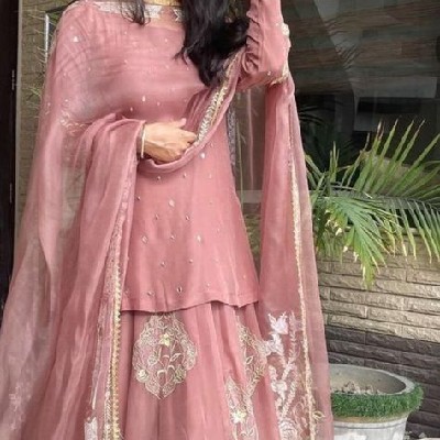 𝕯𝖔𝖑𝖕𝖍𝖎𝖓..☆😙💅ﾟ