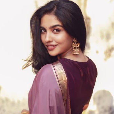 ആനന്ദി