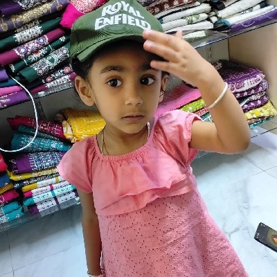 நிவி ஸ்வீட் "Divyanivi"