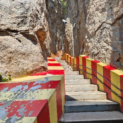 நிவி ஸ்வீட் "Divyanivi"