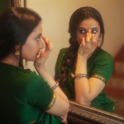 𝐒𝐮𝐦𝐢 ✨🥀 "✨മിയകുട്ടി✨"
