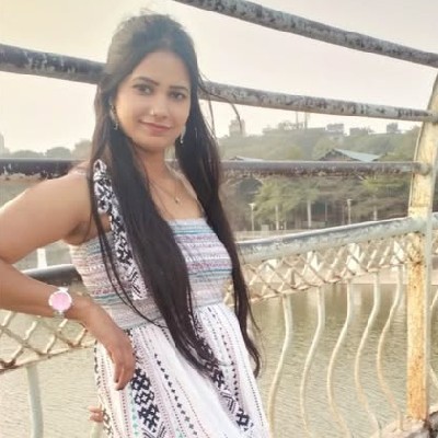 Silver_Shine✨ {｡⁠◕Aaru◕⁠｡}