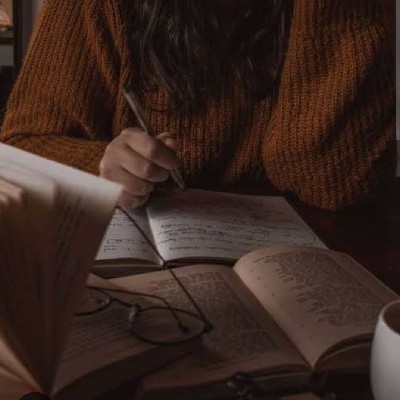 @®️out✍️ writter📚📝☉⁠｡⁠☉🕉️