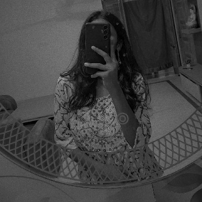 ❝𝑊𝑟𝑖𝑡𝑒𝑟 𝑅𝑎𝑠ℎ𝑖❞