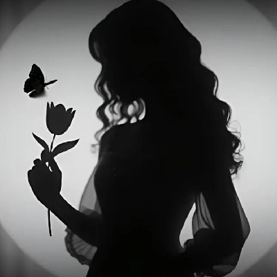 🔥जूनूनी माफिया गर्ल🖤 "꧁༒☬𝘔𝘪𝘴𝘴 𝘈𝘮𝘮𝘶☬༒꧂"