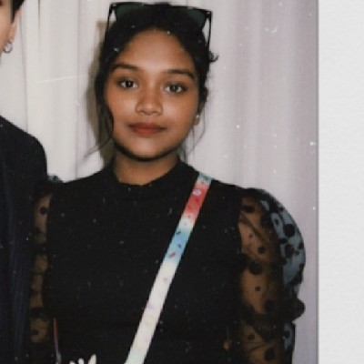 Midnight girl জুঁই 🌼