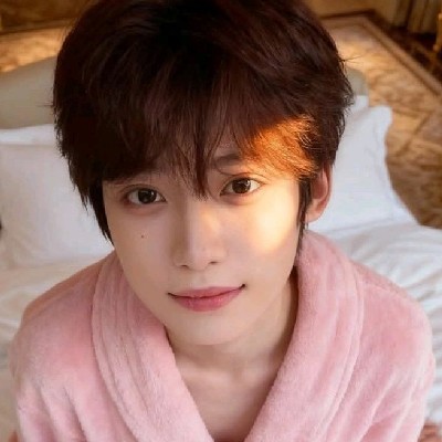 Ajeeb लड़का🦢🏳️‍🌈