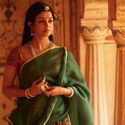 अवनिजा "D_ Jadeja"