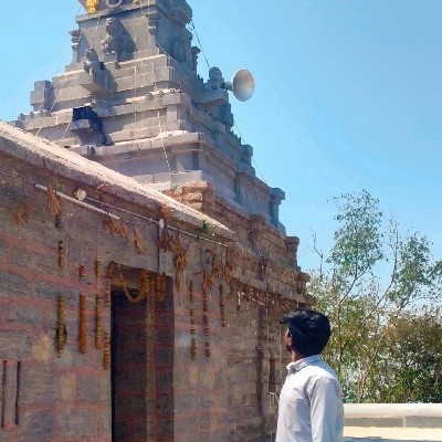 Anji "Avulapati"