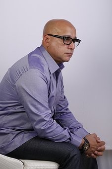 बाबूच्या घटस्फोटाची गोष्ट