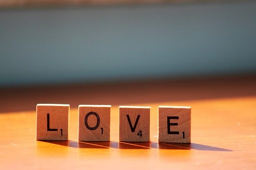 वैलेंटाइन डे का उपहार