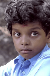 ടീച്ചറെ ദാസൻ യൂണിഫോമിട്ടിട്ടില്ല