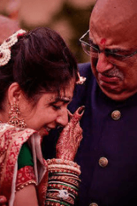 बेटी हुईं परायी