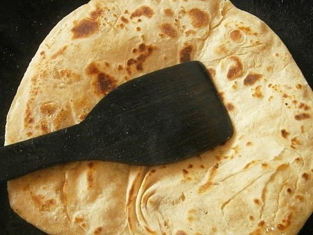 गरम  रोटी