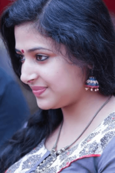 അവൾ സൗമ്യ