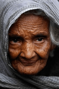 बूढ़ी औरत