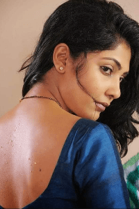 கவிதை பேசும் அவள் கண்கள்