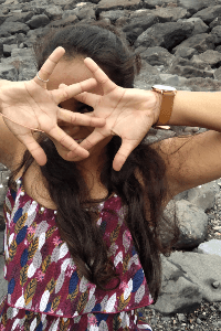 મુજપે મરતા થા