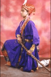 సోదరి సాహసం - సోదర సాయం