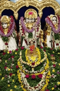 శ్రీ పాద రాజం శరణం ప్రపద్యే