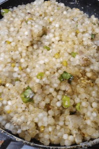 sabudhana kichidi (saggubiyyam kichidi)