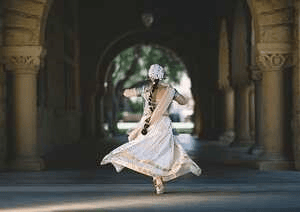 सई