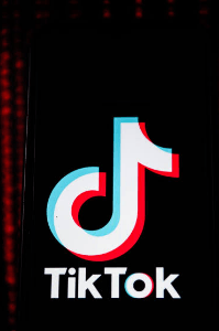 వింత ప్రపంచం