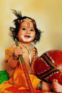 લાલન લાડુજી ને વ્હાલ
વ્હાલ કરંતા મારી કડી છે ખોવાણી
