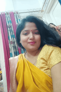 वो कौन थी