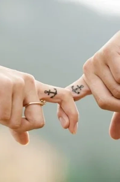 காதல் சிலைகள்